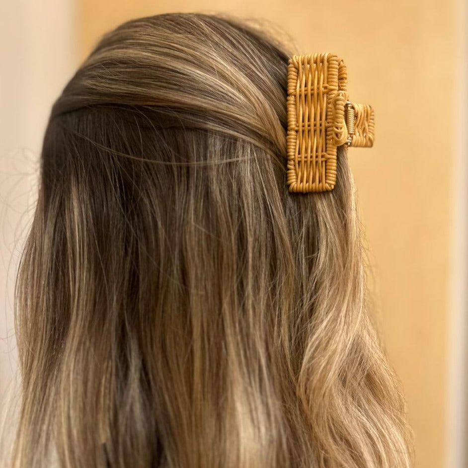 Frame Hair Clip
